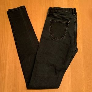 Uniqlo Dark wash blue jeans